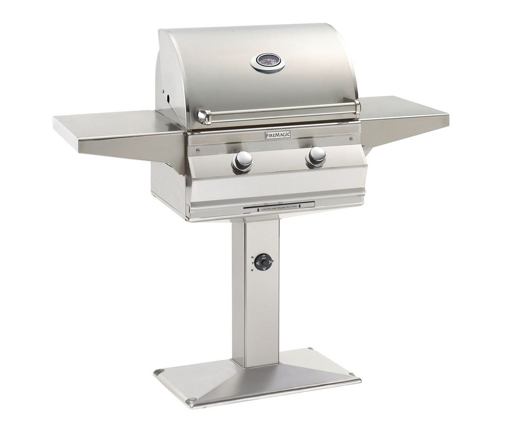 C430s Patio Post Mount Grill with Analog Thermometer and 1-Hour Timer on Post - Fire Magic
